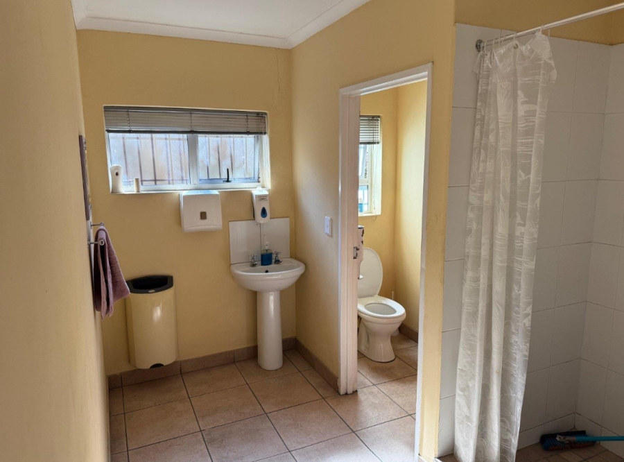 To Let commercial Property for Rent in Okavango Park Western Cape